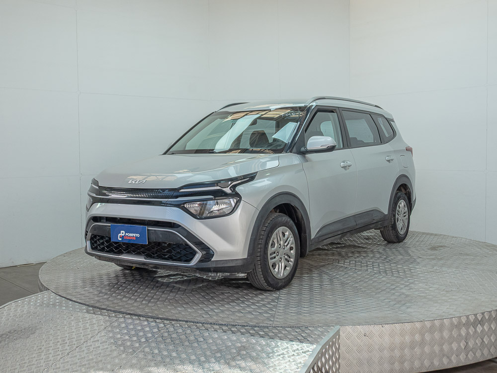 Kia CARENS 2023 usado | Pompeyo Carrasco